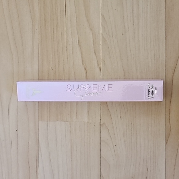 Jeffree Star SUPREME Gloss Full Pigment Lip Gloss FROSTING FOR DINNER - Picture 3 of 6